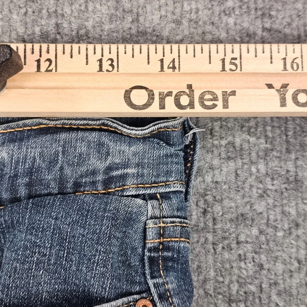 Signature by Levi Strauss Gold Mid Rise Boyfriend Jeans Womens Size 6 W28 Cuffed